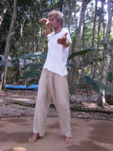 Sifu-Ralph-Westermann-performing-Drive-the Monkeys-away